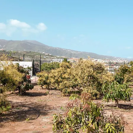 Casa Quemahierro 1 *