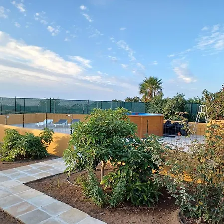 펜션 Casa Quemahierro 1 이코드레로스비노스